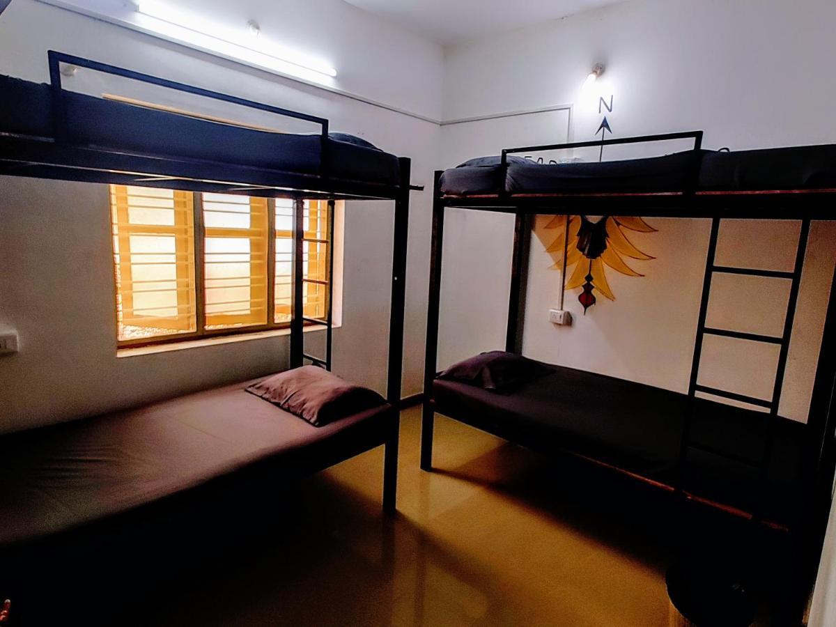 Gogonuts Hostel バルカラ エクステリア 写真